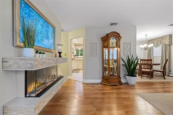 Wantagh, NY 11793,2575 Mariners AVE