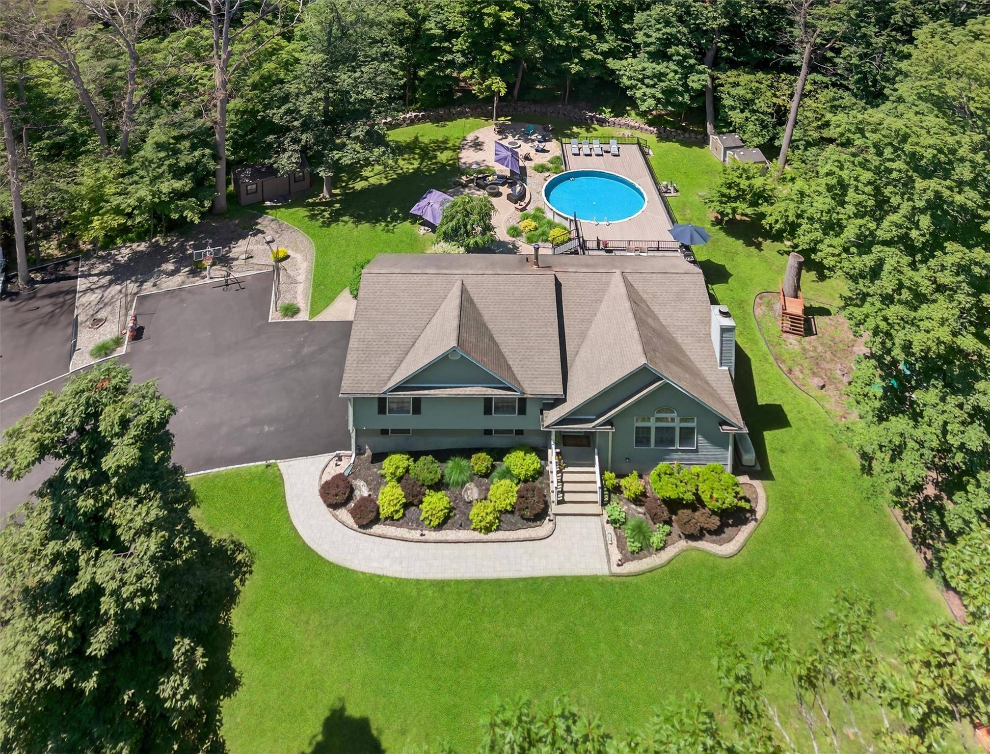 Wappingers Falls, NY 12590,311 Myers Corners RD