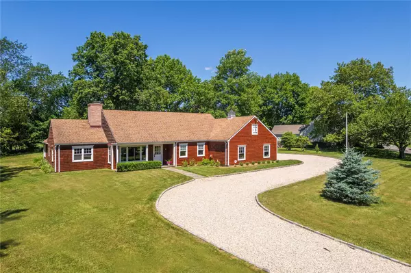 2870 Fairway DR, Cutchogue, NY 11935