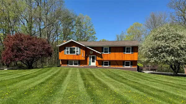36 Susi OVAL, Modena, NY 12548
