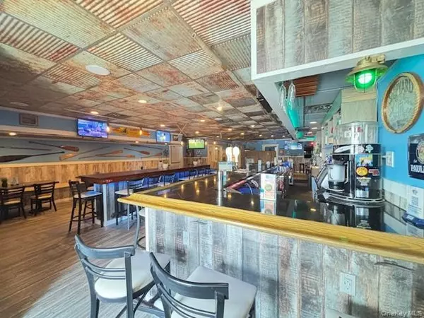 Lindenhurst, NY 11757,168 E Montauk HWY #168