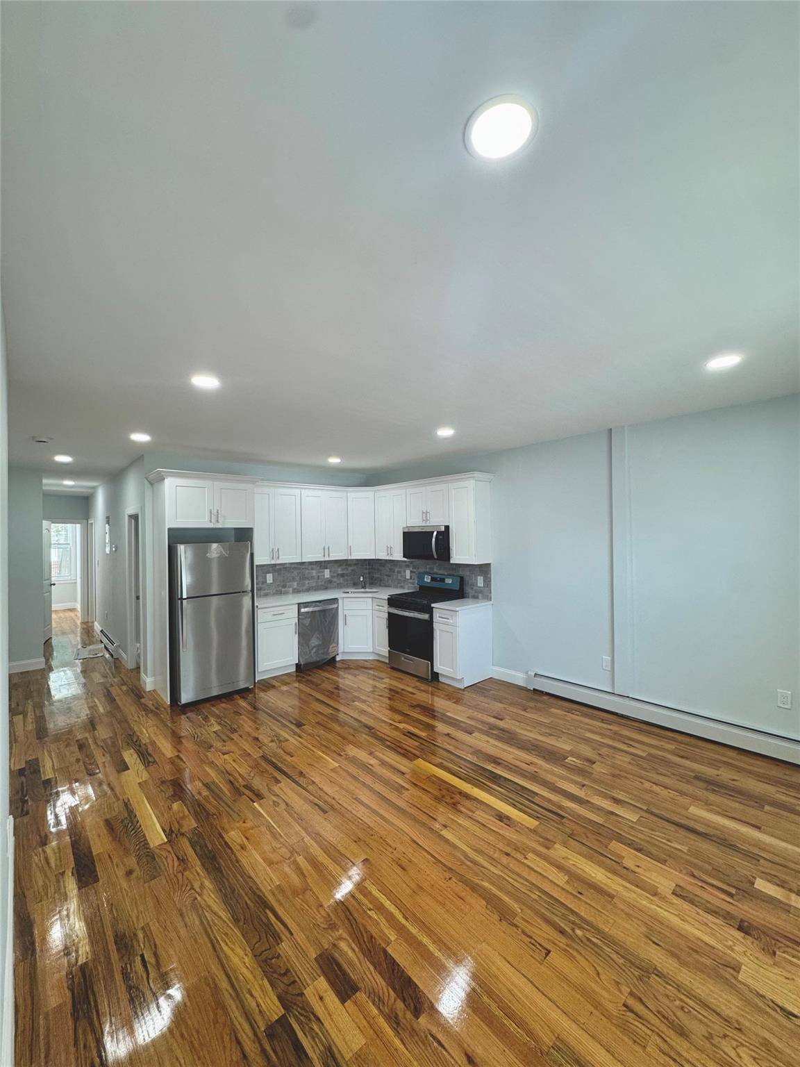 Bronx, NY 10465,1611 Research AVE