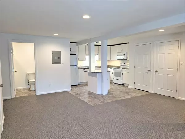 99 Depot ST #9, Pine Bush, NY 12566