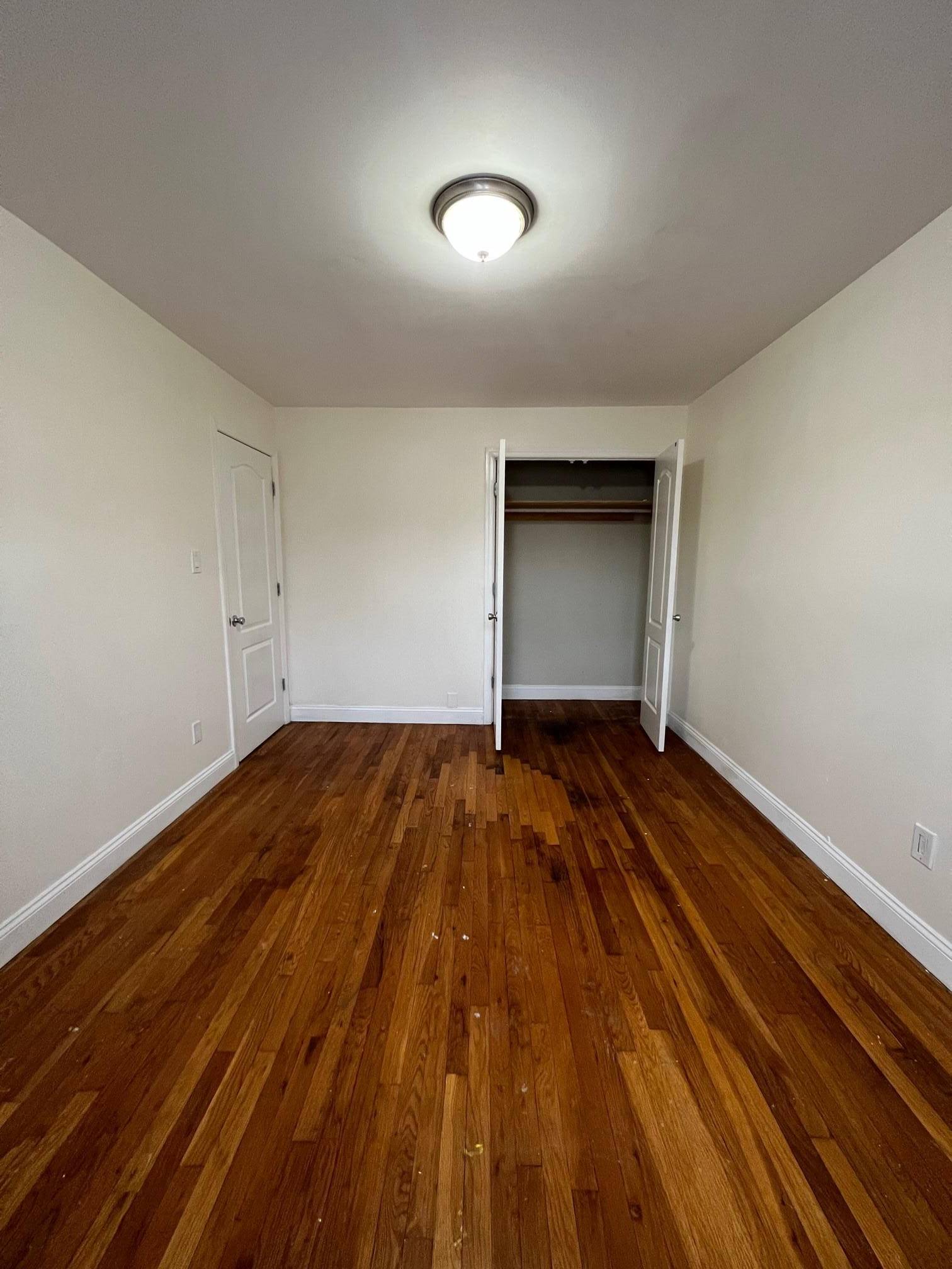 Bronx, NY 10466,4385 Wickham AVE #Unit 1