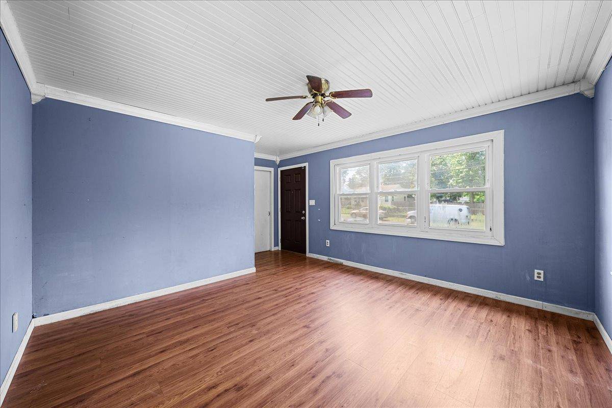 East Patchogue, NY 11772,11 Bertha ST