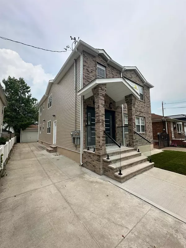 Rosedale, NY 11422,245-33 147 RD