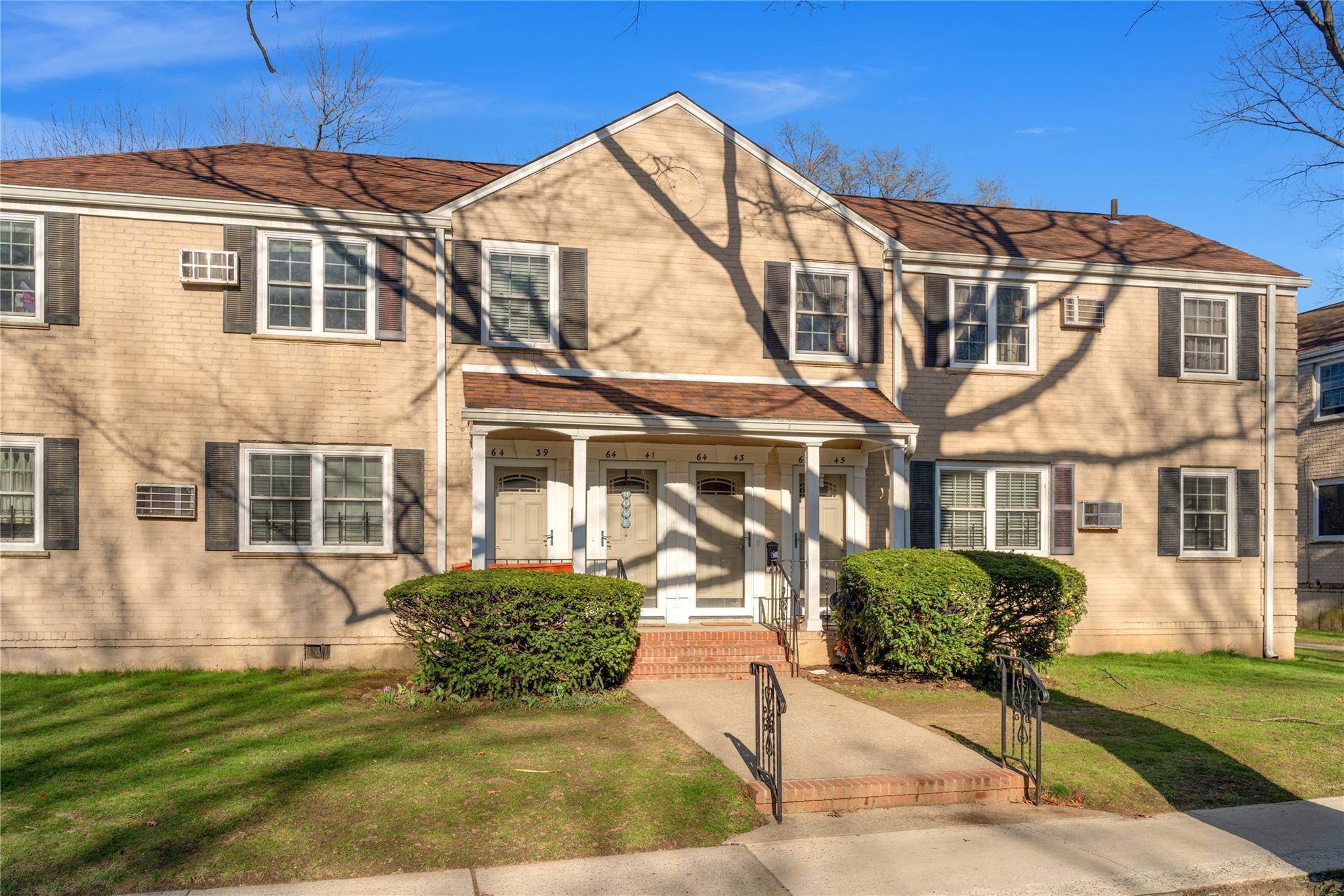 64-41 Springfield BLVD #B, Bayside, NY 11364