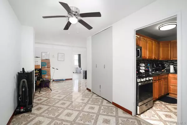 Brooklyn, NY 11210,1655 Flatbush AVE #B711