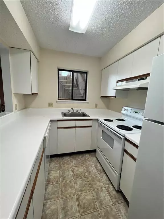 Woodridge, NY 12789,60 Davos Pointe #B-8