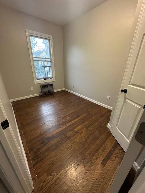 Yonkers, NY 10705,487 Van Cortlandt Park AVE #2