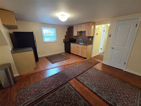Farmingdale, NY 11735,5 Denton Pl