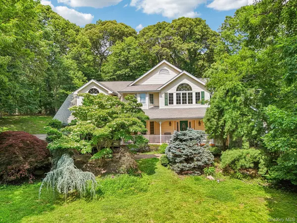 Northport, NY 11768,10 Bryan Meadow PATH
