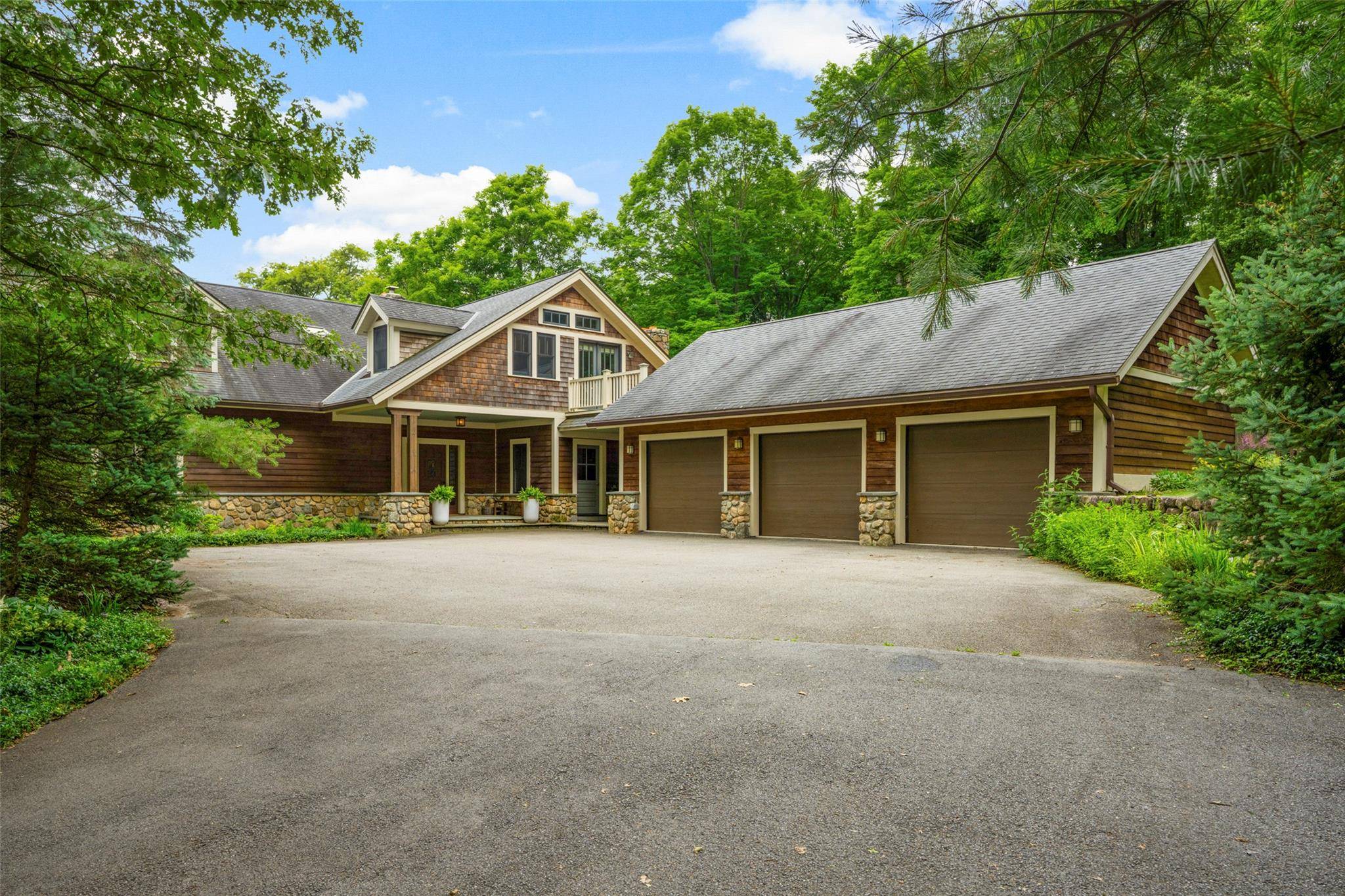 Cold Spring, NY 10516,17 Half Moon RDG