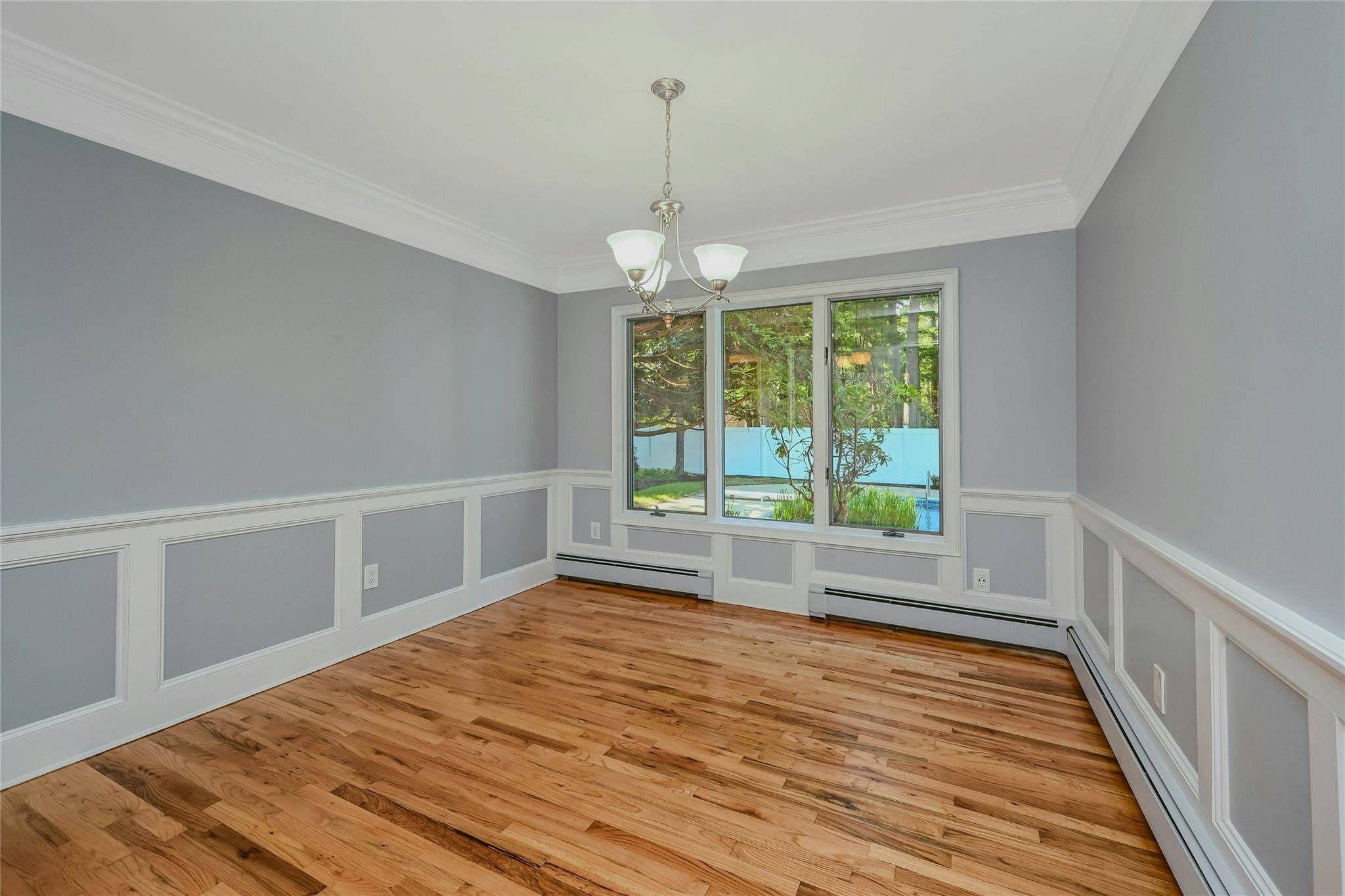 Mastic, NY 11950,31 Neptune AVE