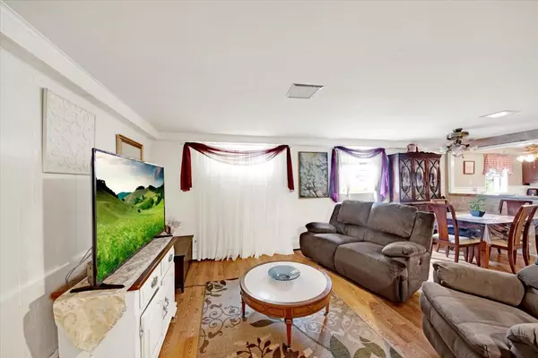 Yonkers, NY 10701,255 Glenhill AVE