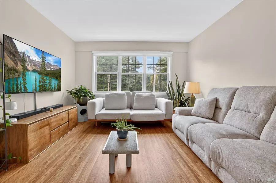 17 Fieldstone DR #148, Hartsdale, NY 10530