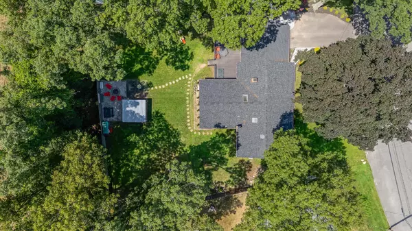 Rocky Point, NY 11778,62 Mahogany RD