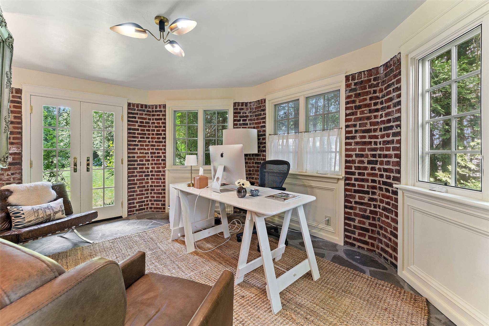 Scarsdale, NY 10583,14 Chesterfield RD