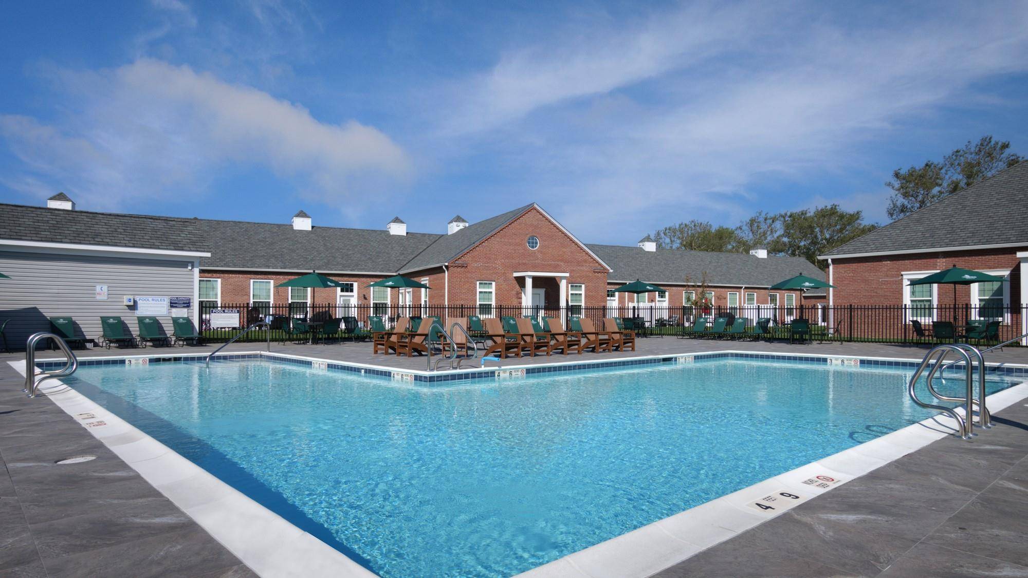 Central Islip, NY 11722,75 Circle DR #85-101