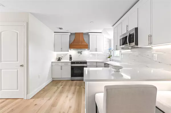 Patchogue, NY 11772,118 Ketcham AVE