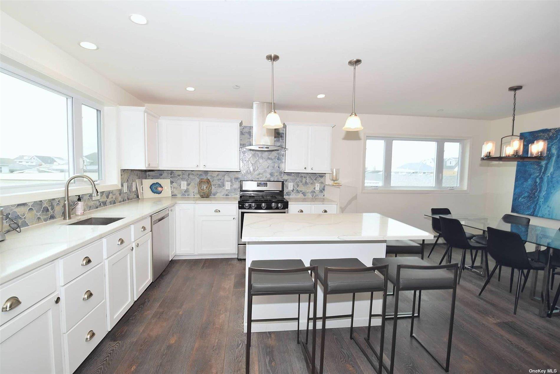 Long Beach, NY 11561,31 Florida ST