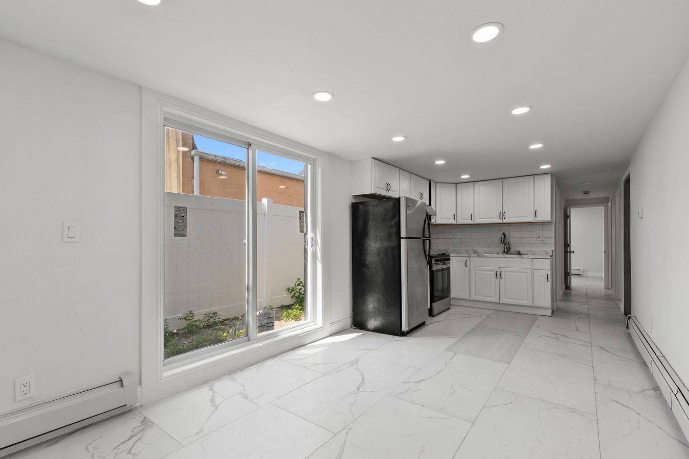 Long Beach, NY 11561,61 Minnesota AVE