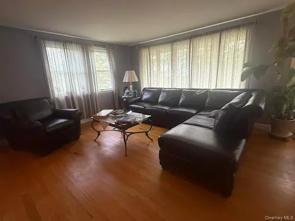 East Marion, NY 11939,4225 Stars RD