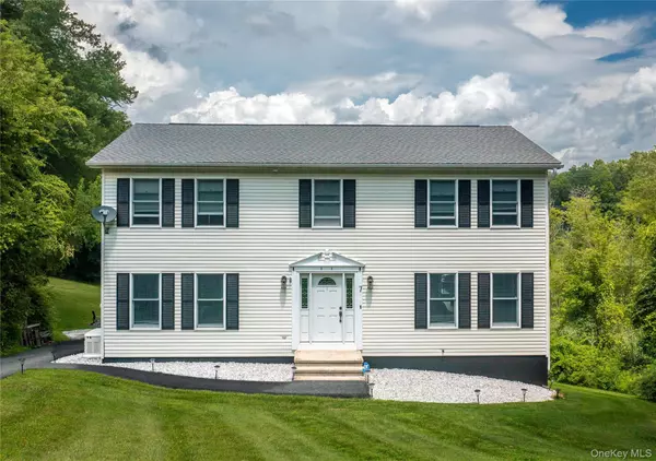 Pawling, NY 12564,7 Glen CT