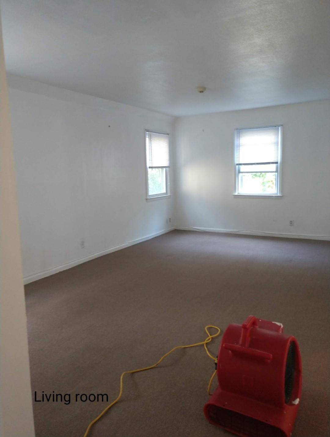 Long Beach, NY 11561,33 W Walnut ST #Lower