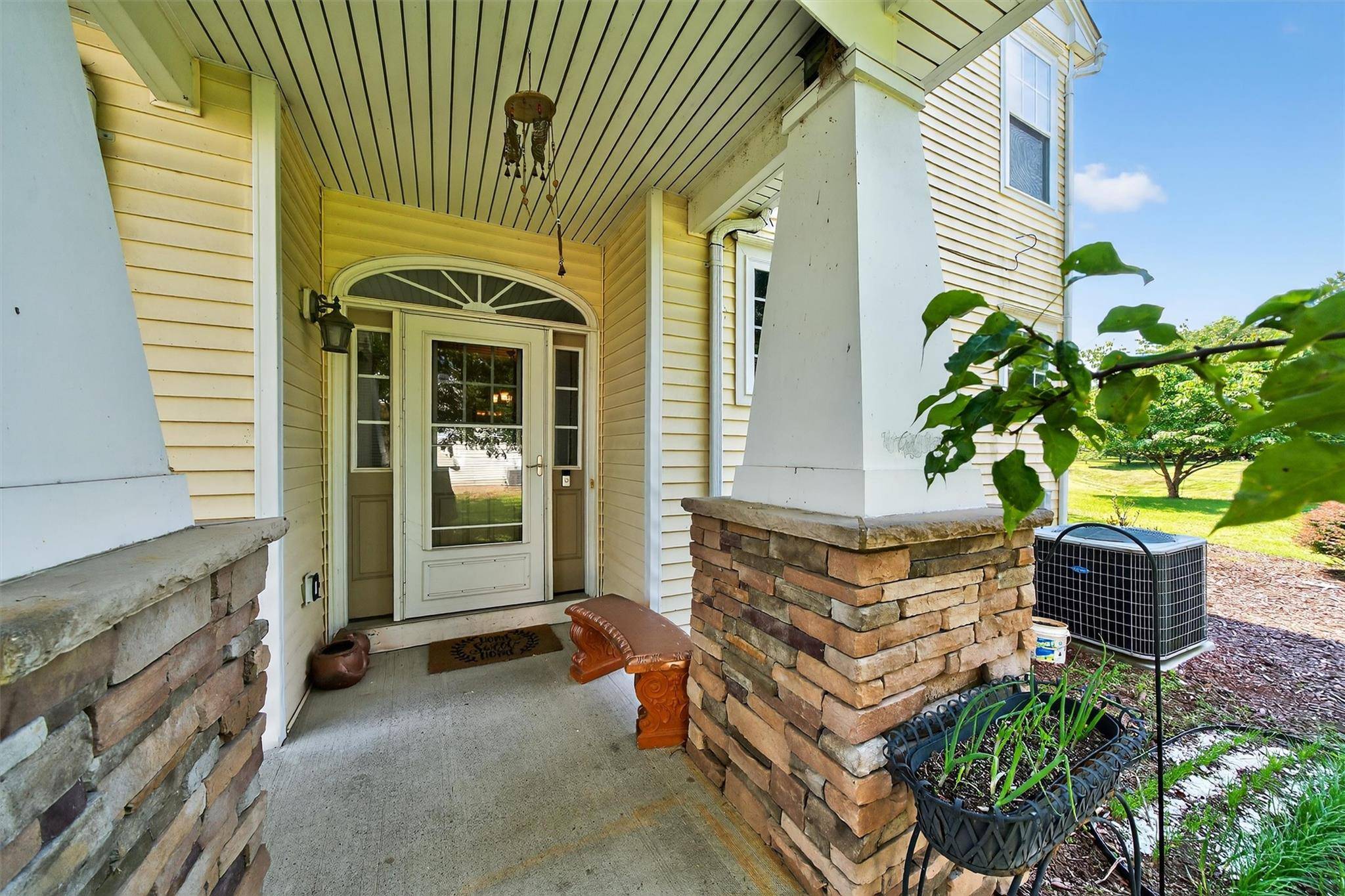 Middletown, NY 10940,5 Cornwall LN