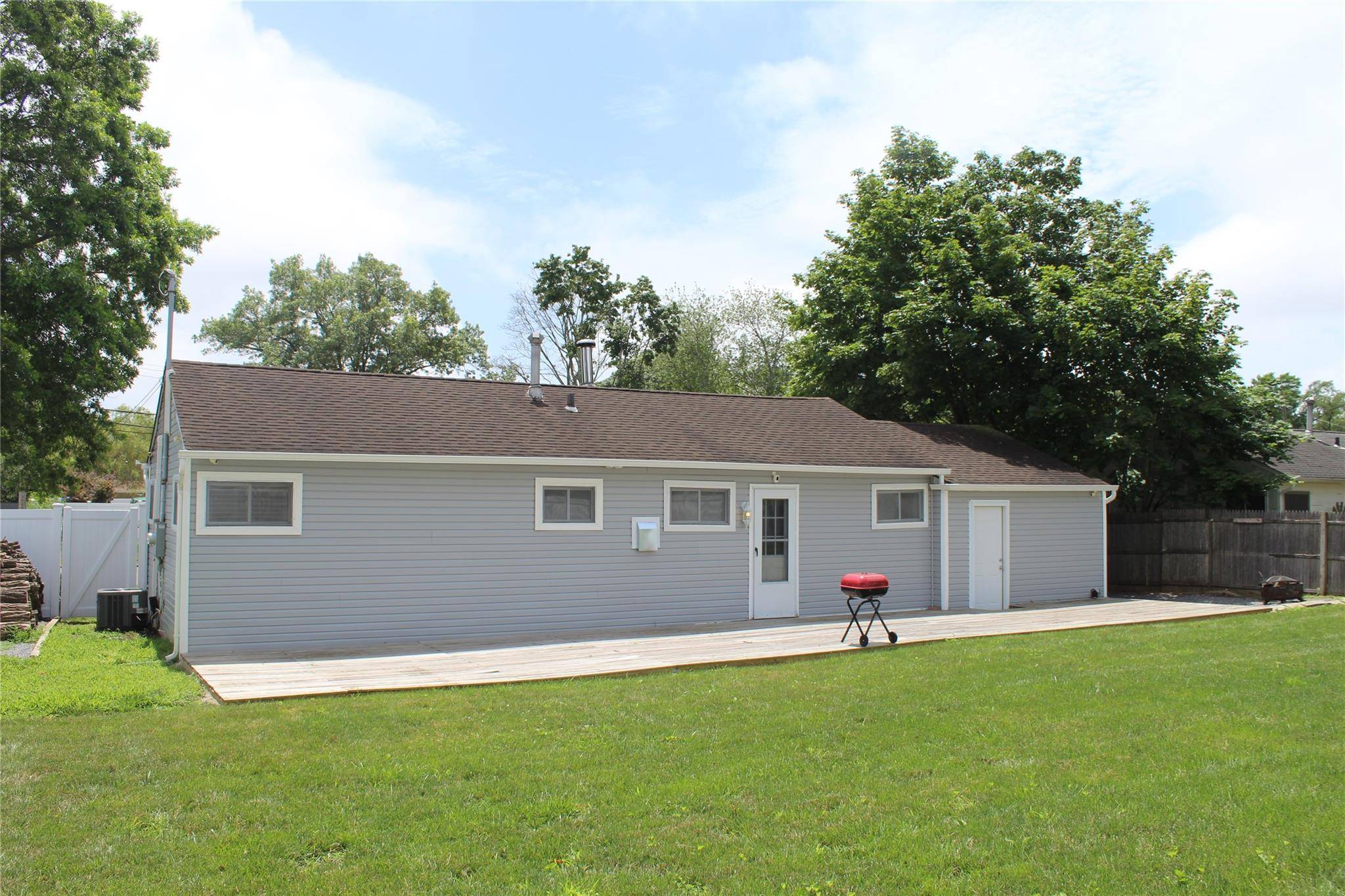 Central Islip, NY 11722,45 Tamarack ST