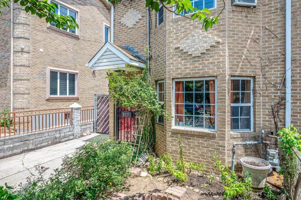 Kew Gardens, NY 11415,8439 130th ST