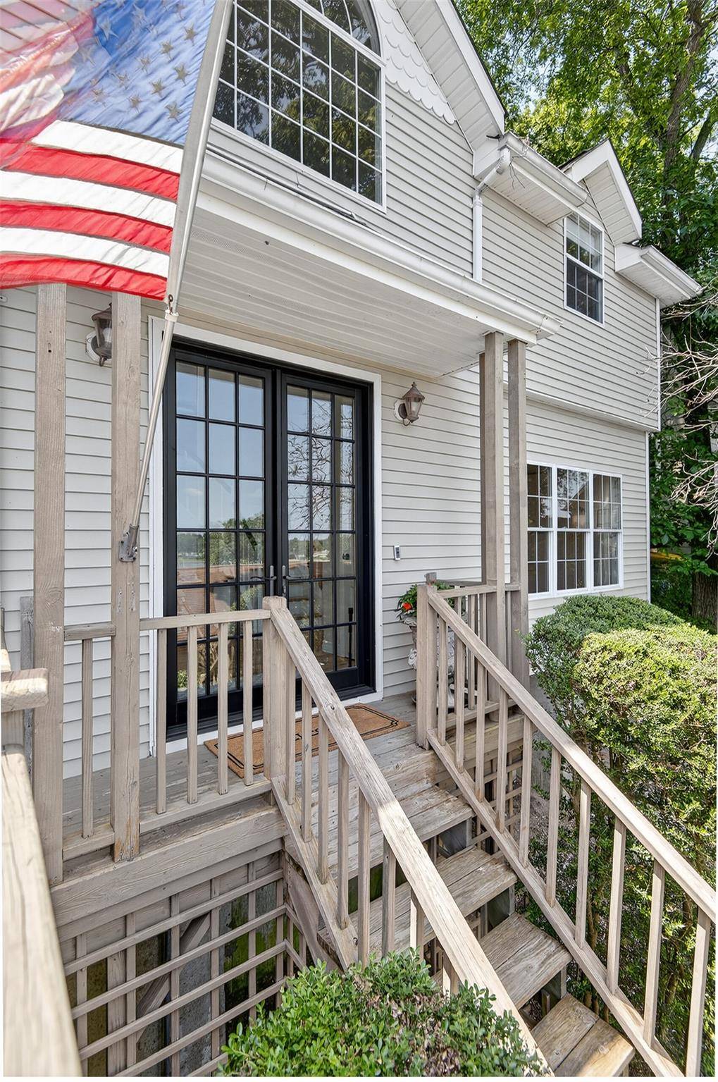 Huntington, NY 11743,1 Harborview