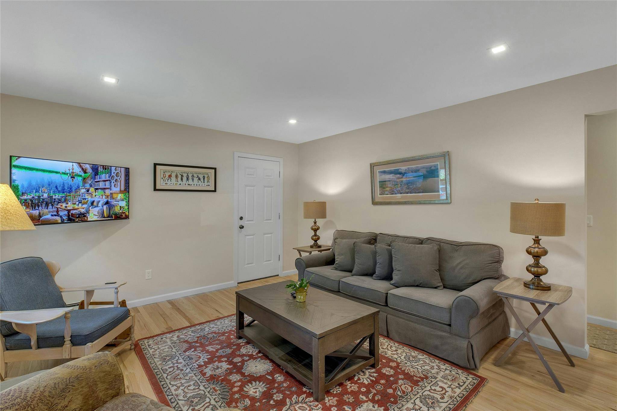 Hampton Bays, NY 11946,38 Woodridge RD