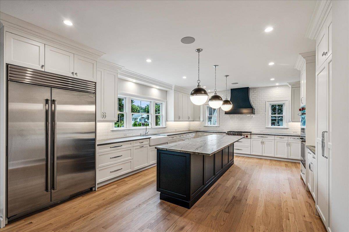 Garden City, NY 11530,7 Yale ST