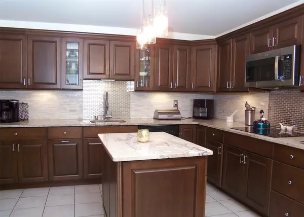 Ronkonkoma, NY 11779,2189 Cedar AVE