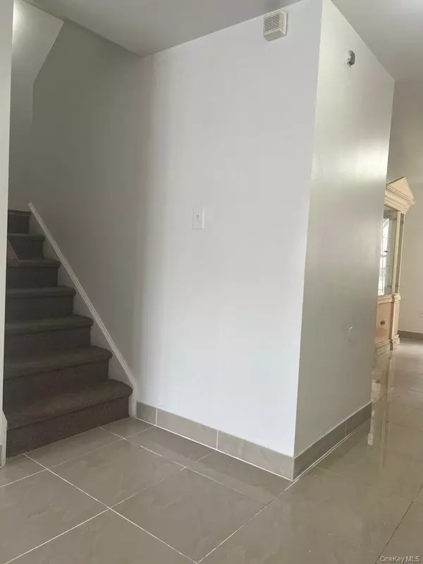 Bronx, NY 10454,596 Beech ter. Beech TER