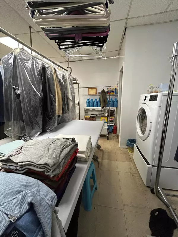 Flushing, NY 11358,Address not disclosed