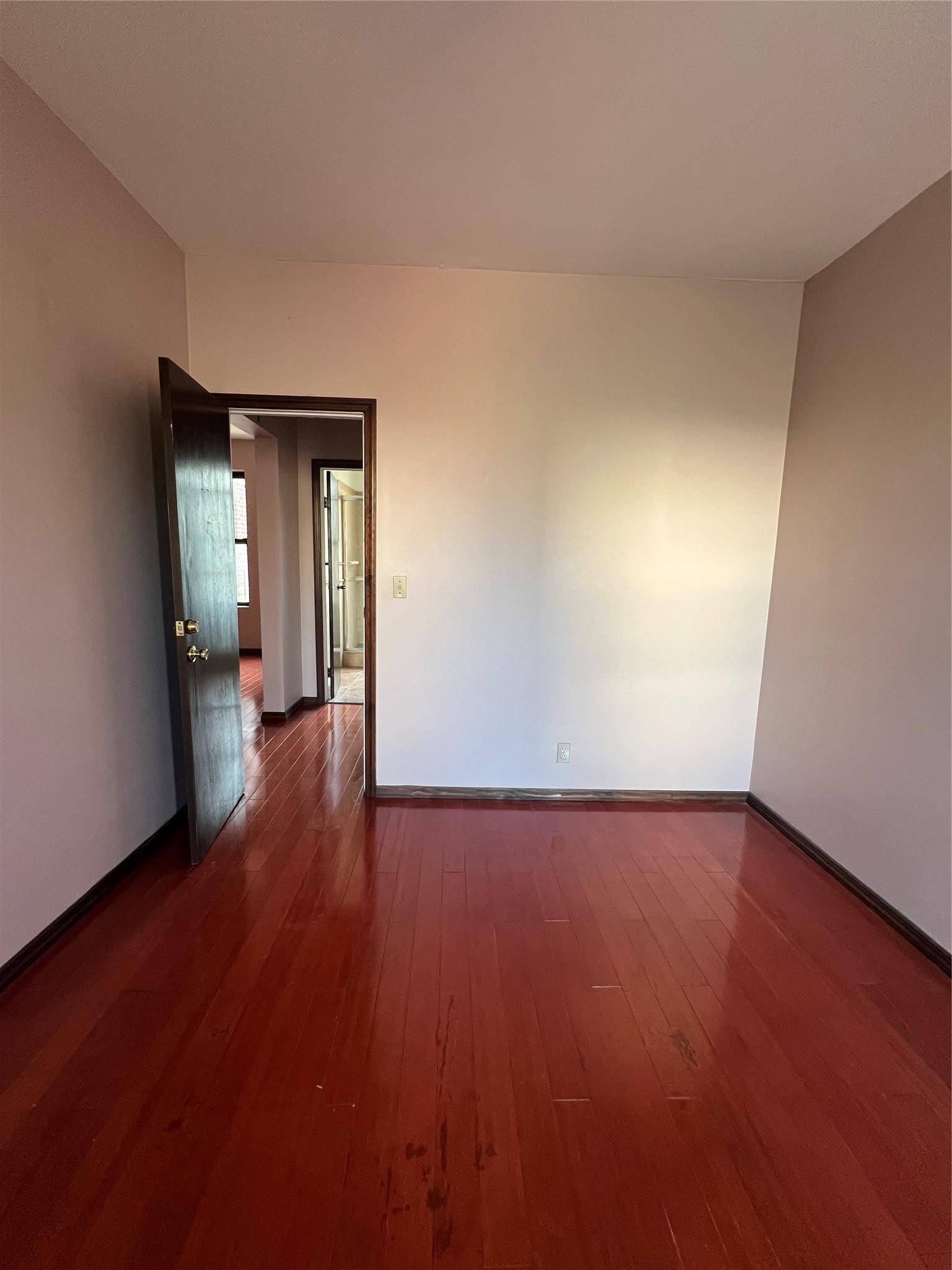 Woodside, NY 11377,38-05 65th Street #2F