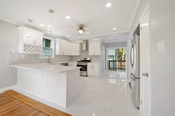 Rockville Centre, NY 11570,15 Shepherd ST