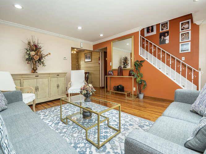 Uniondale, NY 11553,779 Summer AVE