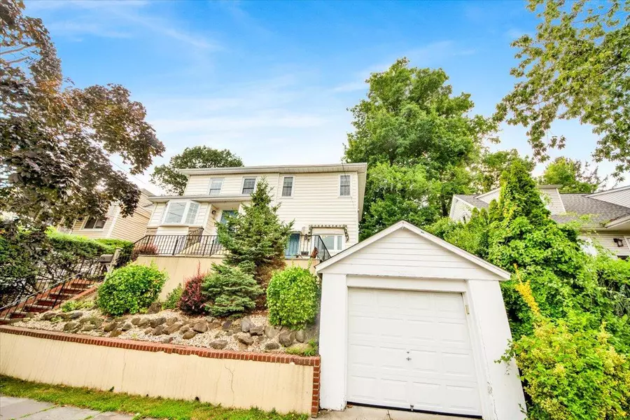 73 Sterling AVE, Yonkers, NY 10704