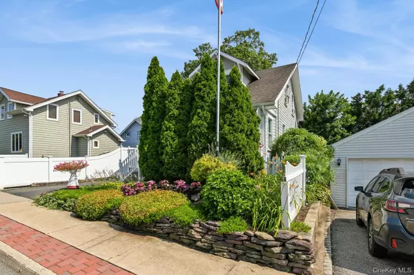 Locust Valley, NY 11560,45 Cherry ST