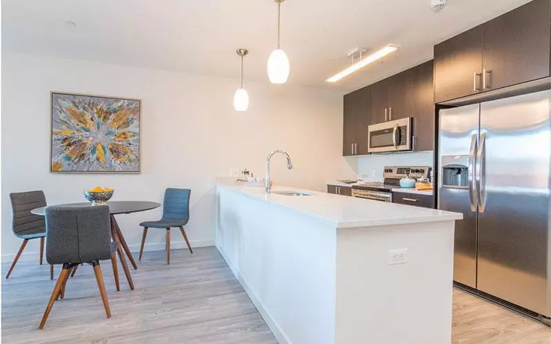 1 Dekalb AVE #208, White Plains, NY 10605
