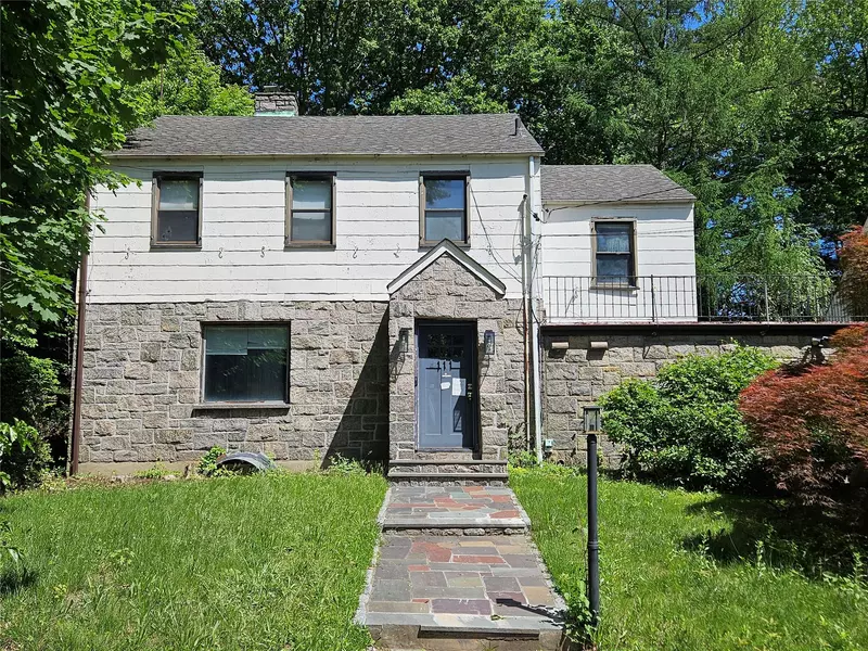 111 Bateman PL, Mount Vernon, NY 10552