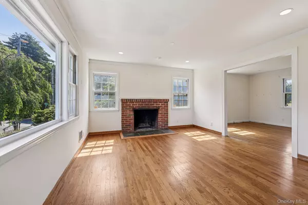 Scarsdale, NY 10583,102 Grand BLVD