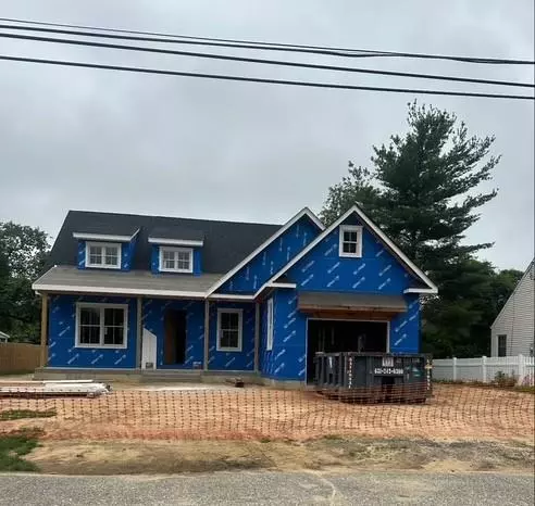 6 Girard AVE, Bay Shore, NY 11706