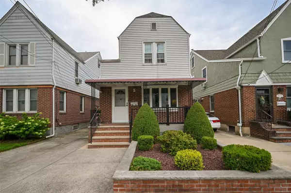 171-41 Courtney AVE, Flushing, NY 11358