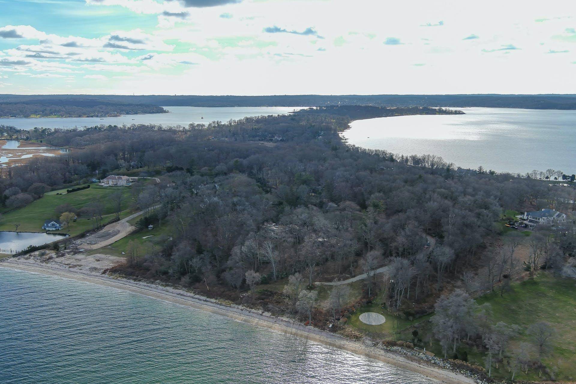 Centre Island, NY 11771,145 Centre Island RD