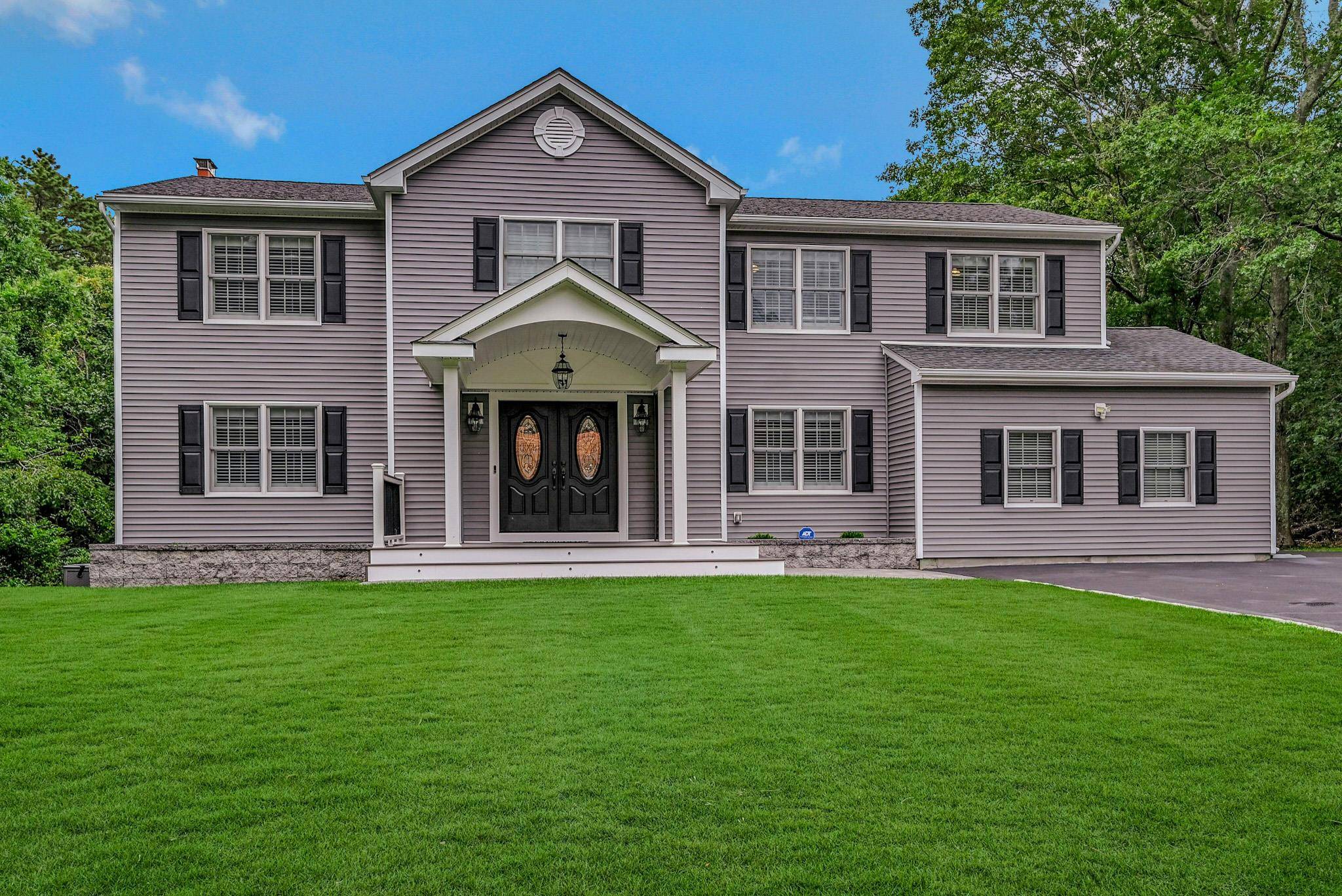 Manorville, NY 11949,7 Golf Club CIR